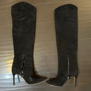 Gorgeous Suede Over the Knee Pointy Toe Boots